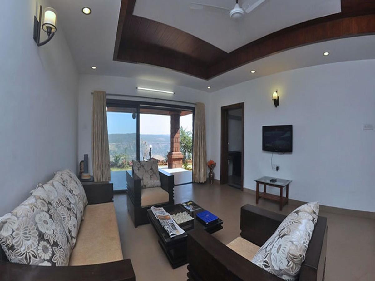 Hotel Shantikunj Villa Mahābaleshwar Εξωτερικό φωτογραφία