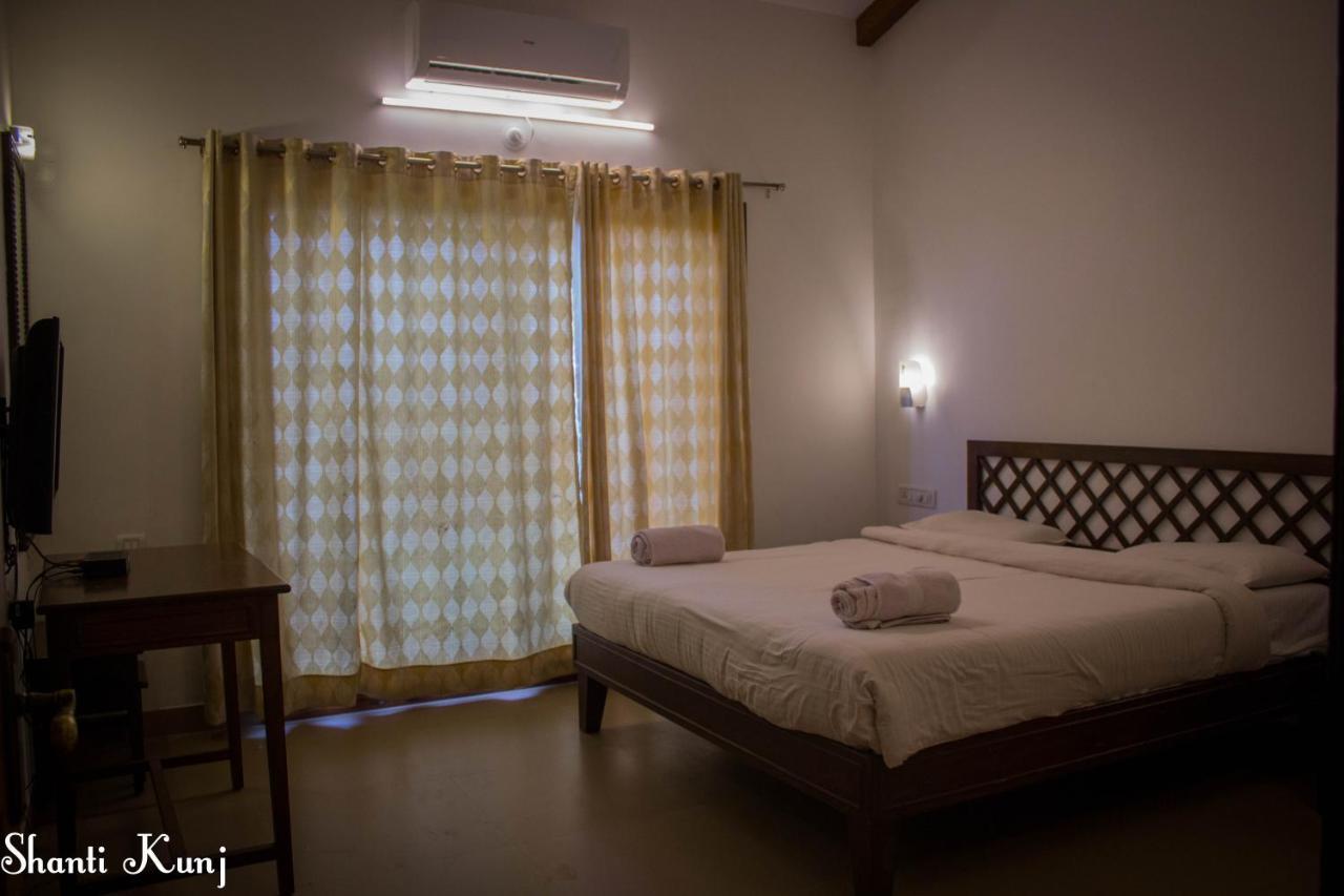 Hotel Shantikunj Villa Mahābaleshwar Εξωτερικό φωτογραφία